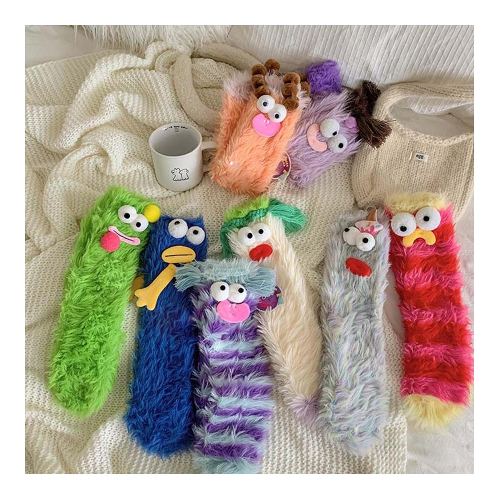 Flauschige Monster-Wintersocken Warme Neuheiten für Damen und Mädchen Lustige Cartoon-Designs Dicke Plüschsocken als Geschenkidee