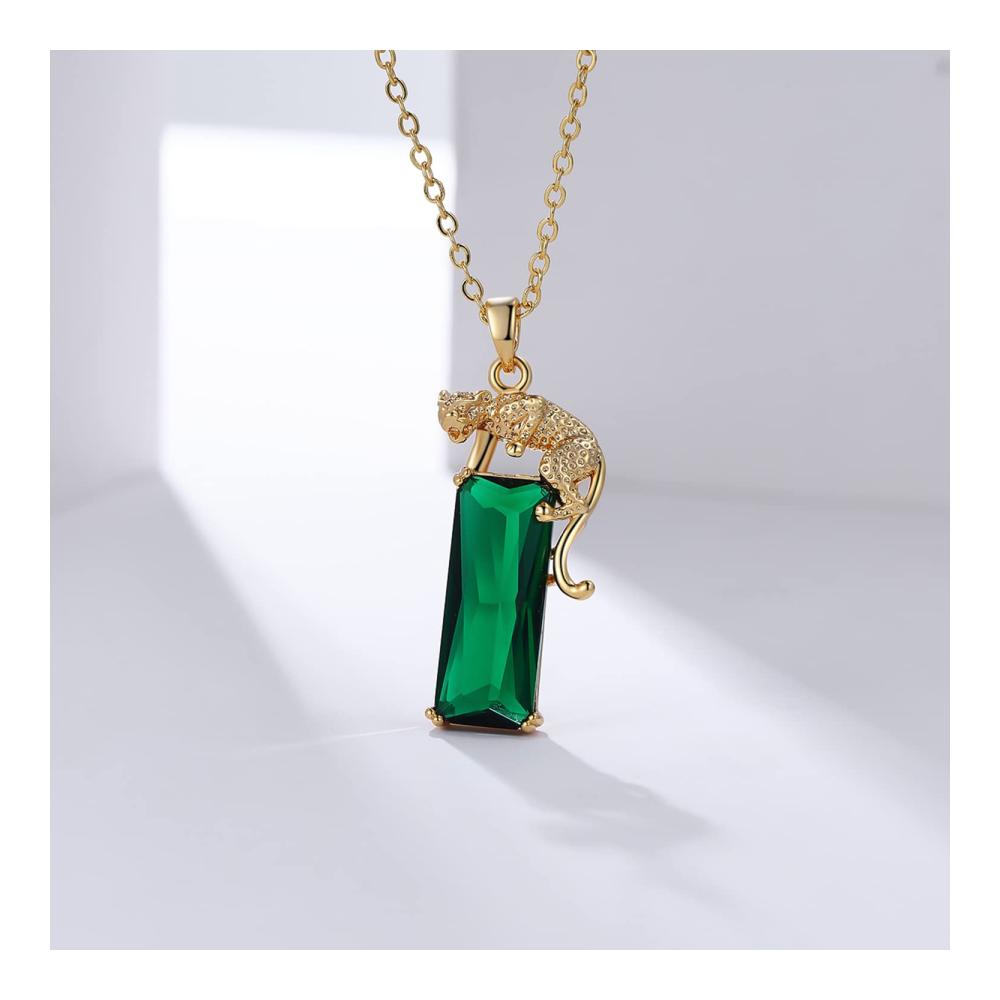 14K Gold Überzogene Damen Halskette mit Grünen Kristall-Leopard-Anhänger - Hip-Hop Punk Panther Schmuckgeschenk