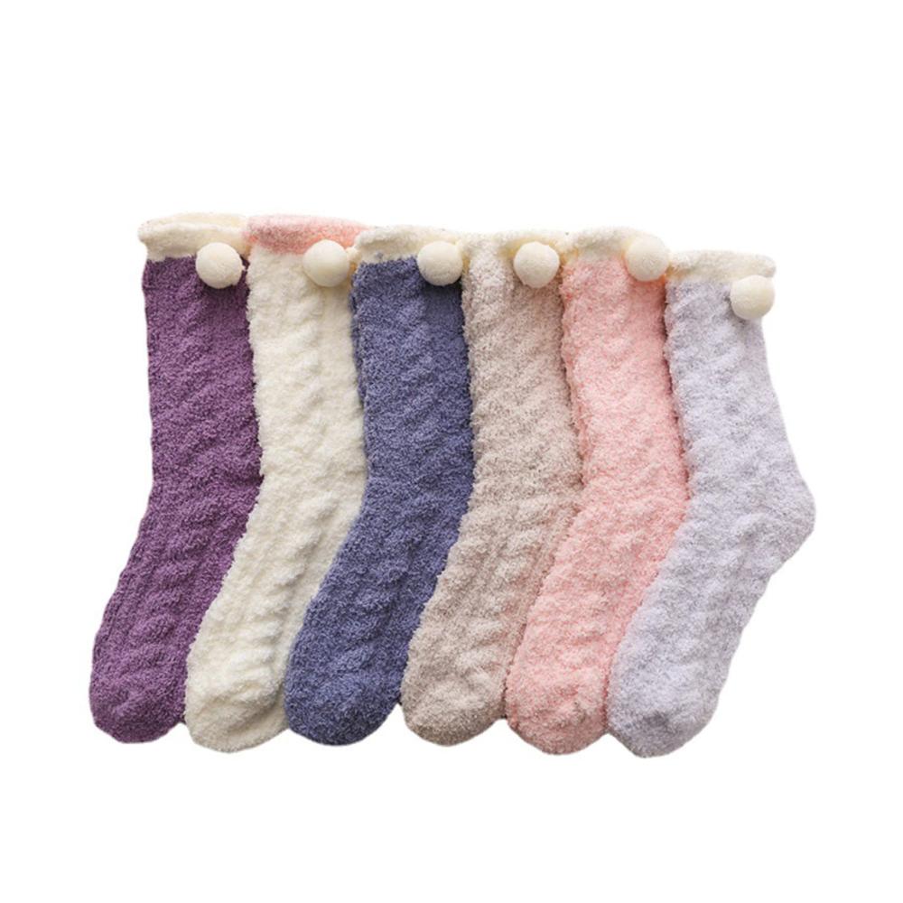 6er Set Damen Stoppersocken - Korallen-Fleece-Plüschsocken für ein flauschiges Weihnachtsfest - Ideales Geschenk für Familie und Freunde