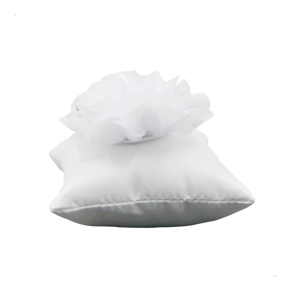 Blumenringkissen für Hochzeit - Elegantes Ringträgerkissen 10 * 10cm weiß - Ideal für Verlobung und Hochzeitsfeier mit Trauringen und Eheringen