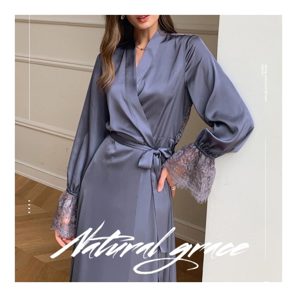 Eleganter Satin Kimono Bademantel für Hochzeit und entspannte Tage - Perfekt für Braut Brautjungfern und Damen - Mit Gürtel und Spitzenverzierungen - Rückenfreies Design - Französische Eleganz für stilvolle Hauskleidung