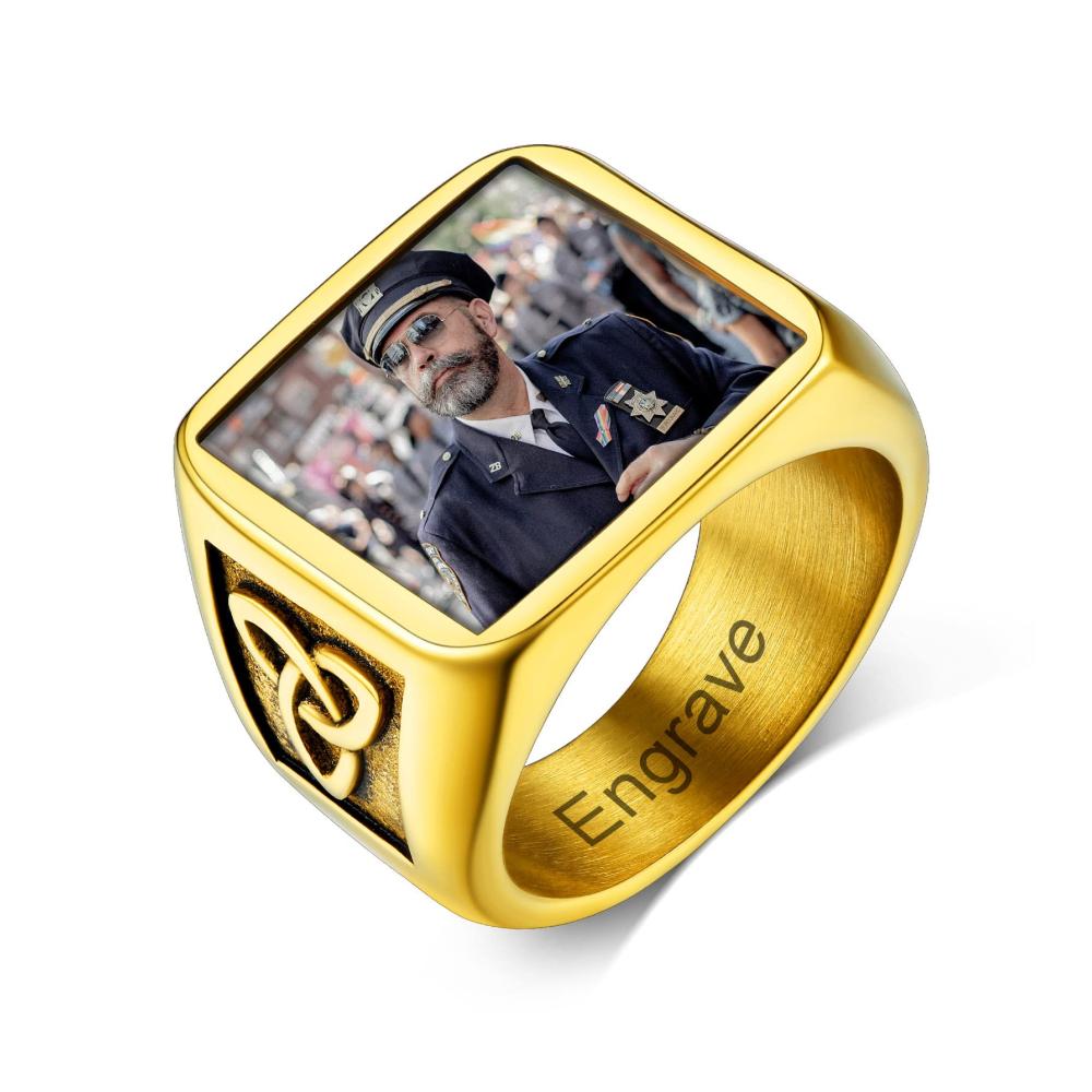 12. Quadra Knoten Gold