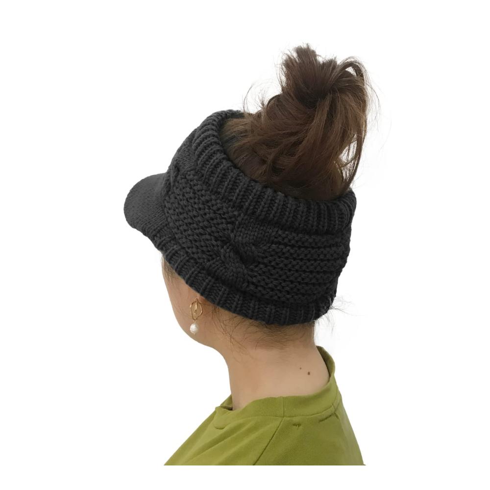 Beanie Tail Wintermütze mit Visier für Damen – Warmes Strickdesign für Hochbun & Pferdeschwanz