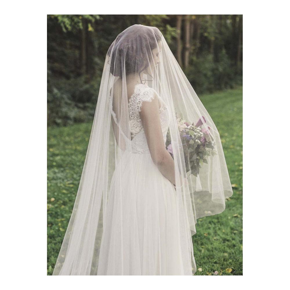 2-stöckiger Brautschleier mit Schnittkante - Eleganter weißer Hochzeitsschleier für Frauen