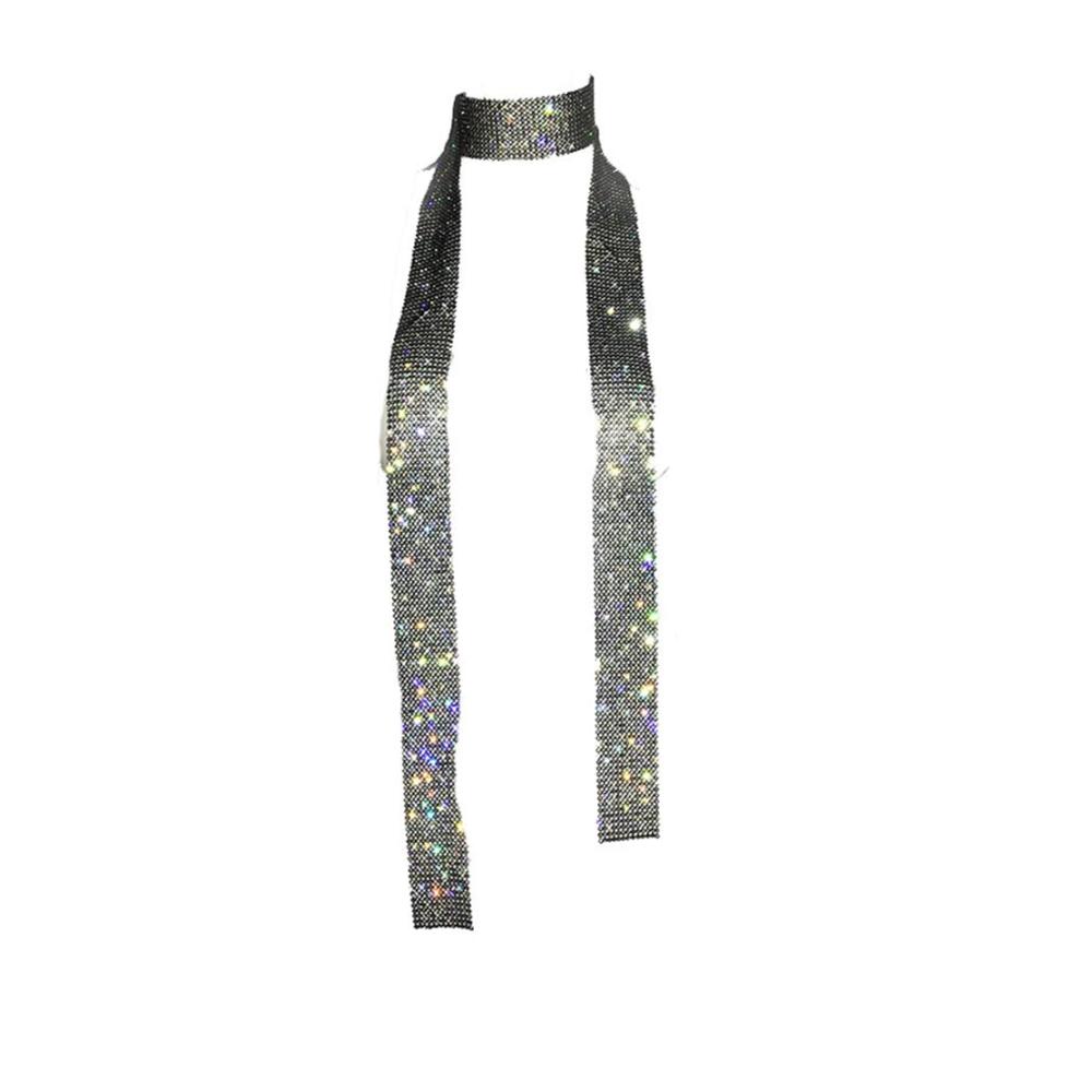 Schwarz mit Strass