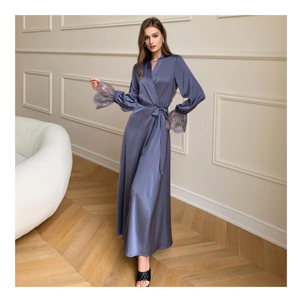 Eleganter Satin Kimono Bademantel für Hochzeit und entspannte Tage - Perfekt für Braut Brautjungfern und Damen - Mit Gürtel und Spitzenverzierungen - Rückenfreies Design - Französische Eleganz für stilvolle Hauskleidung
