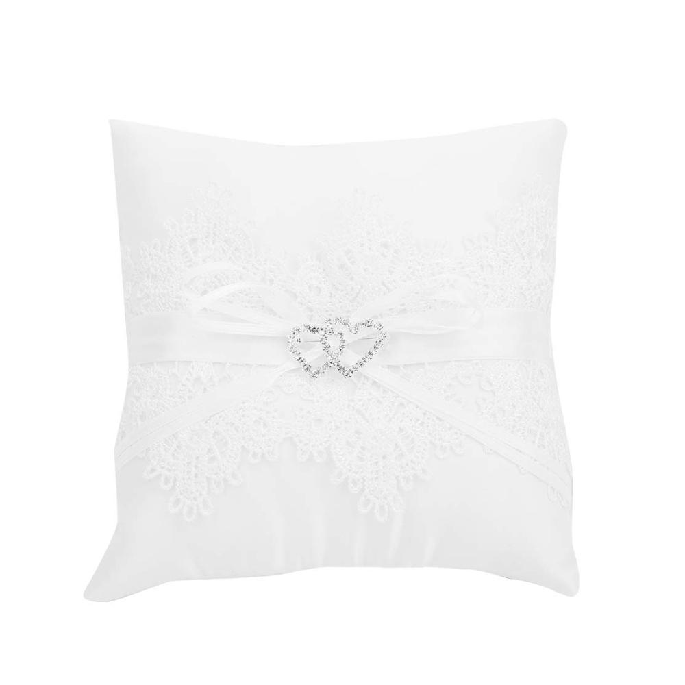 Elfengleiche Eleganz Elfbeinfarbenes Ringkissen für Blumenmädchen aus Satin