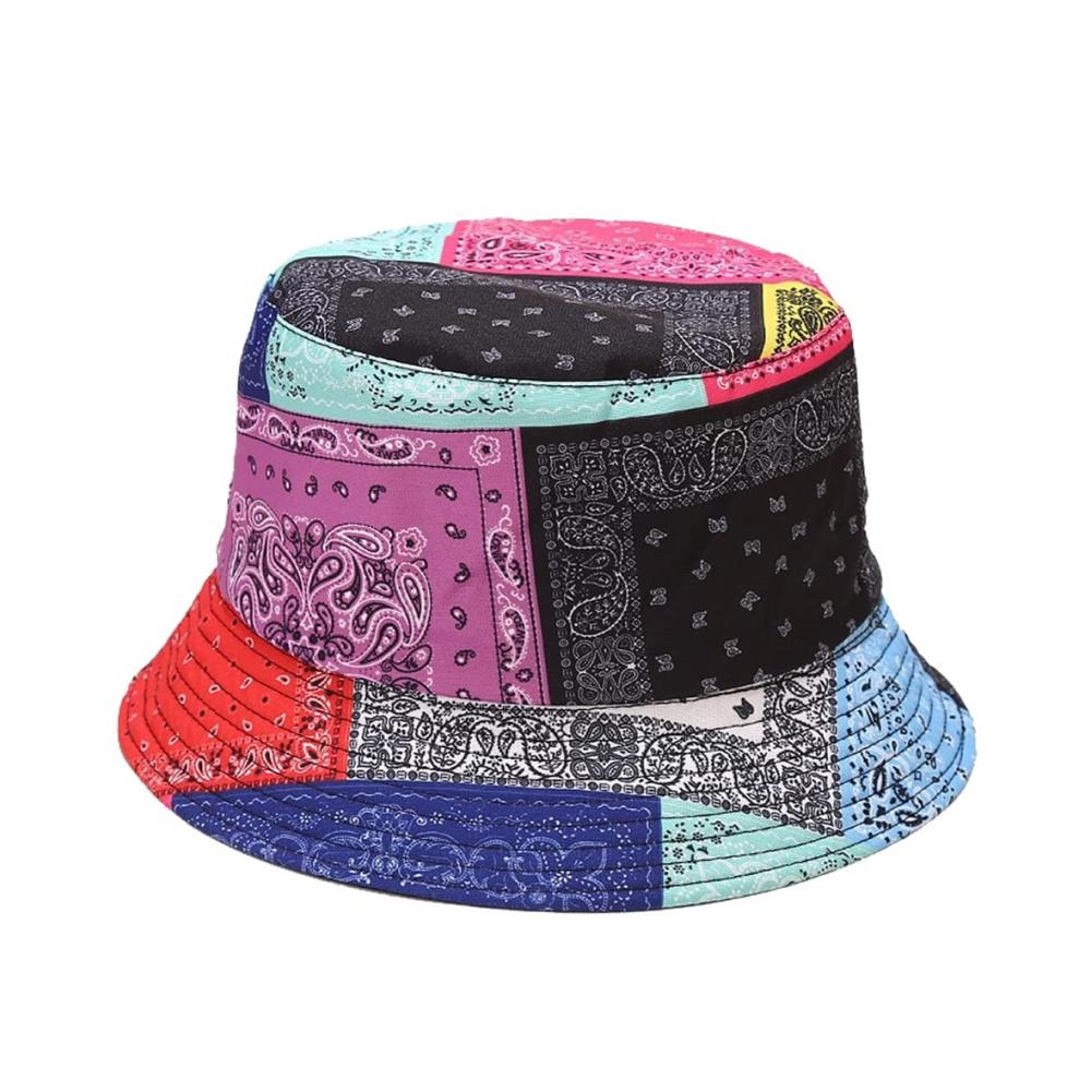 Blumenmuster mit Paisleymuster
